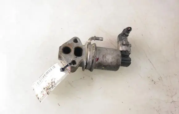 Audi A3 S3 8P EGR valve 72257402 06A131501F