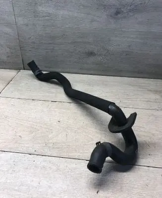 Audi Q5 SQ5 8R Engine coolant pipe/hose 