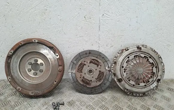 Peugeot Partner Clutch set kit 9801354780 9801354980 C1017927