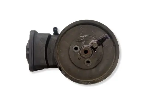 BMW 3 E46 Power steering pump 32422247046