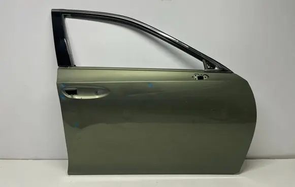 Lexus ES VII XZ10 Front door
