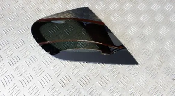 Lexus CT 200H Rear side window 6272076020