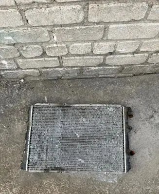 Coolant radiator