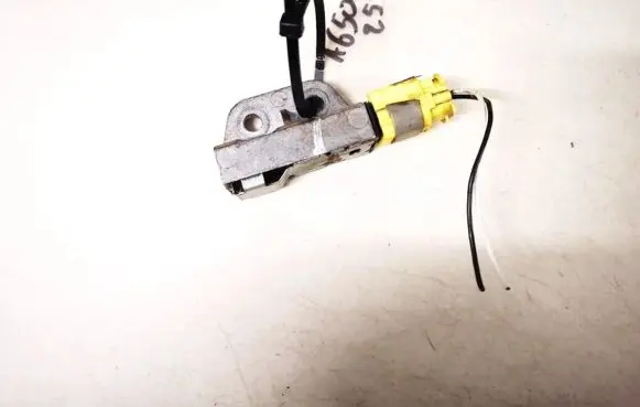 Nissan X-Trail T30 Airbag deployment crash/impact sensor