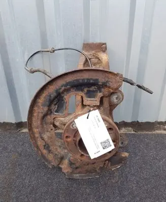 Volvo XC70 Front wheel hub
