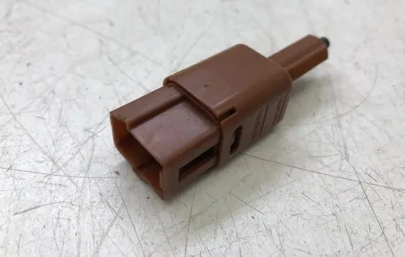 Nissan Juke I F15 Sensor