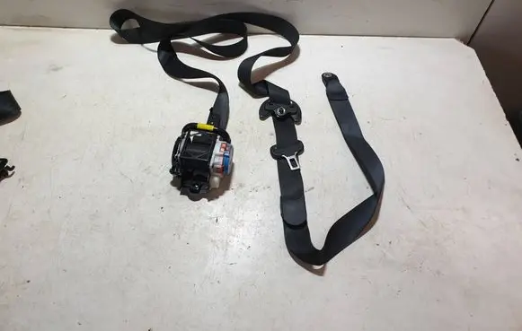 Hyundai Kona I Front seatbelt 88810J9100