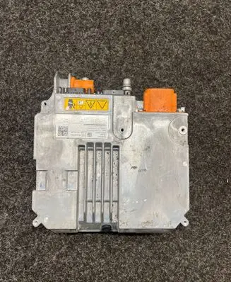 Mercedes-Benz C W206 Voltage converter inverter A0009009426