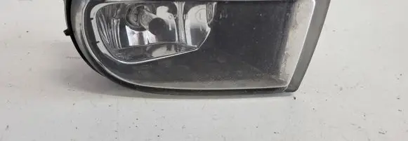Toyota Avensis T220 Front fog light 8121005050