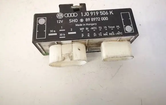 Audi TT Mk1 Coolant fan relay 1J0919506K