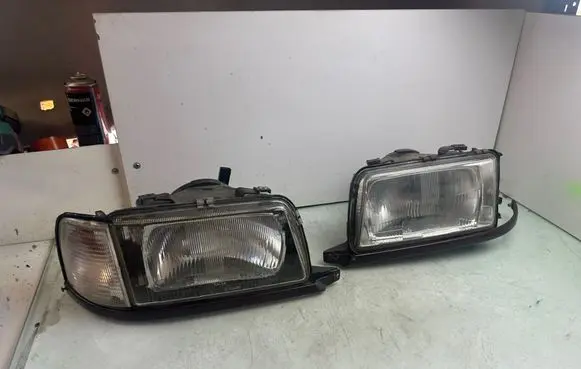 Audi 80 90 S2 B4 Headlights/headlamps set