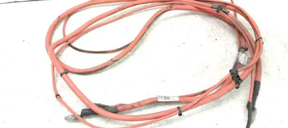 Positive cable (battery)