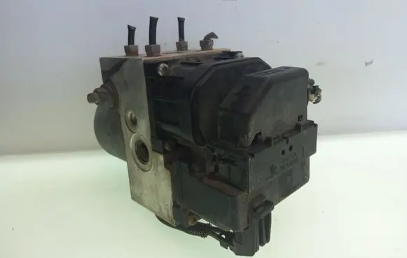 Nissan Navara D22 ABS Pump