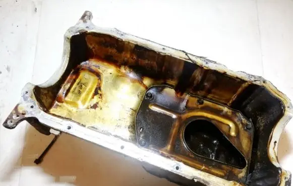 Oil sump