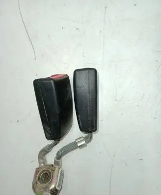 Volkswagen Jetta V Rear seatbelt buckle 1K0857739D 12052005