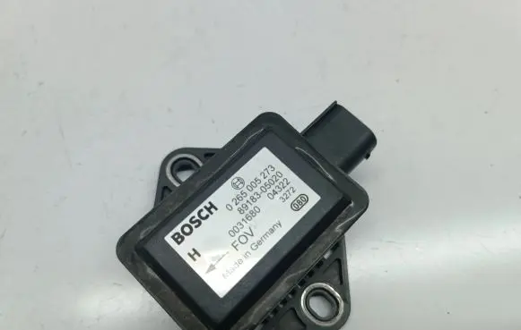 Toyota Avensis T250 ESP acceleration yaw rate sensor 8918305020 0265005273 8918308010