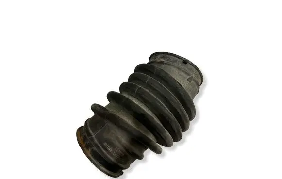 Ford Focus Air intake hose/pipe 3M519A673GC