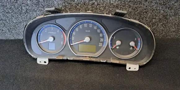 Hyundai Santa Fe Speedometer (instrument cluster) 940032B640