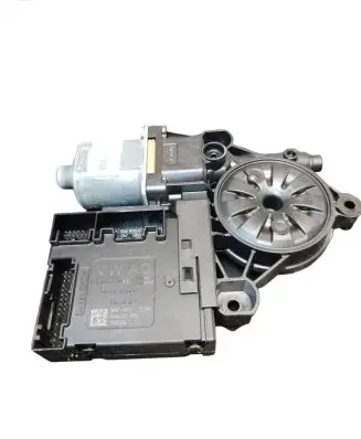 Volkswagen PASSAT B7 Front door window regulator motor 3C0959793C