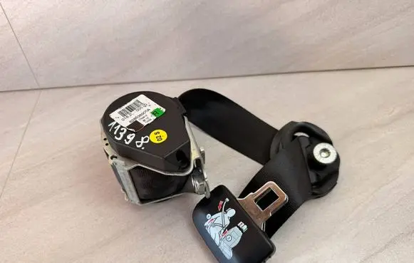 Volkswagen Touran III Third row seat belt 5TA857812 5TA857812RA 628036900A