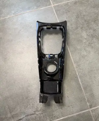 Peugeot 2008 I Other center console (tunnel) element 9677871877 1234664X 147586