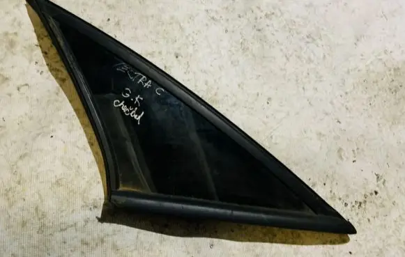 Opel Vectra C Rear side window 