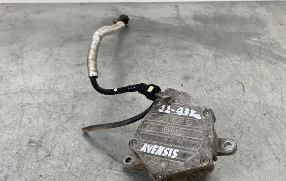 Toyota Avensis T250 Vacuum pump