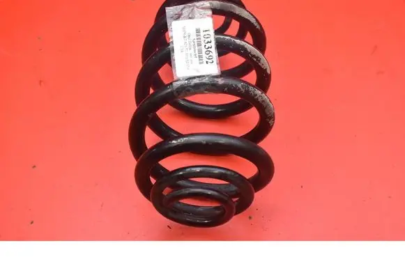 Opel Zafira C Rear coil spring