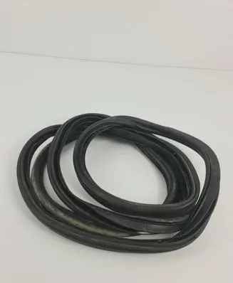 BMW 4 F36 Gran coupe Trunk rubber seal (body) 7314602