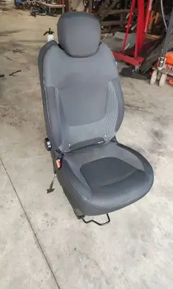 Renault Captur Front driver seat 