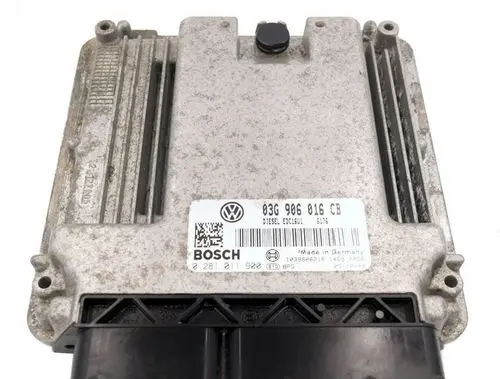Volkswagen Golf V Engine control unit/module 03G906016CB