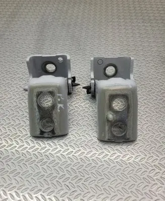 Peugeot 308 Front door hinge set 