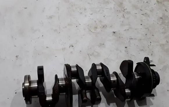 Volvo XC60 Crankshaft 31401887
