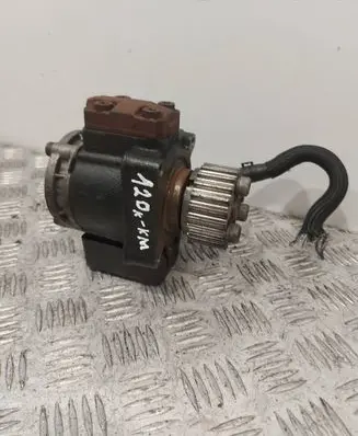 Volkswagen Golf VI Fuel injection high pressure pump 03L130755E 300310142633