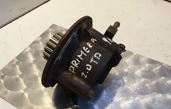 Nissan Primera Power steering pump 46502J601 VB6001B