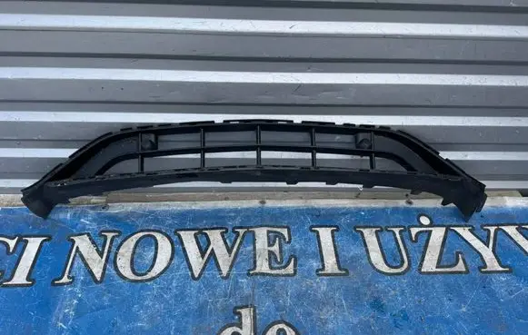 Front bumper lower grill