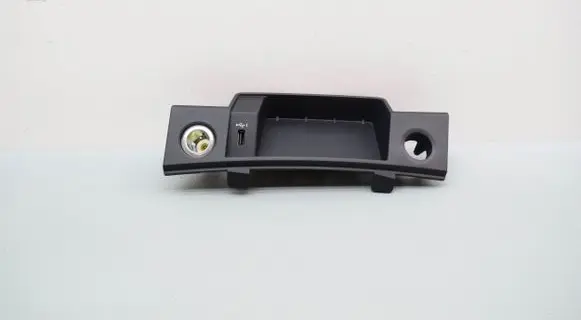Audi Q5 SQ5 USB socket connector 80C864131A