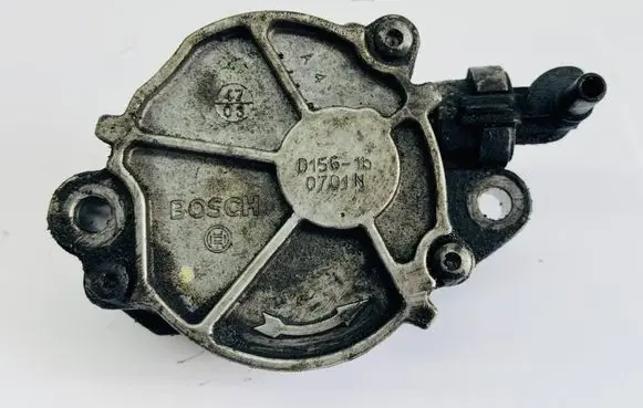 Peugeot 307 Vacuum pump D1561B 0701n