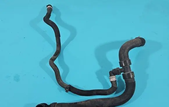 Peugeot 308 Engine coolant pipe/hose IMPRK1384376