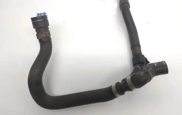 Volkswagen Tiguan Engine coolant pipe/hose 3B0122291B