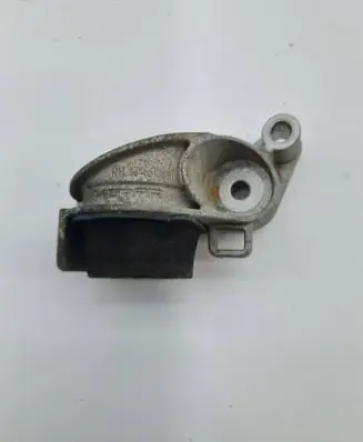 Jeep Grand Cherokee WL Muffler mount bracket/holder 68466130AB