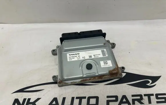 Volvo XC70 Engine control unit/module 30788269 D5E1C 0000014966