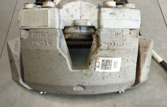 Audi A6 S6 C7 4G Front brake caliper 4G0105BM