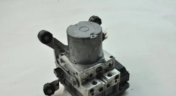 BMW 5 F10 F11 ABS Pump 6799515