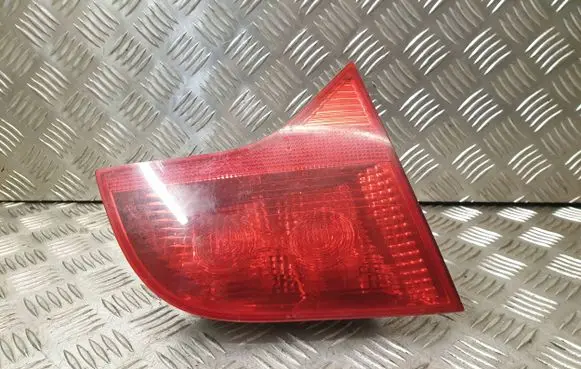Audi A4 S4 B7 8E 8H Tailgate rear/tail lights 8E9945093