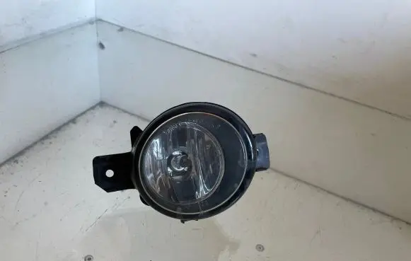 Nissan X-Trail T30 Front fog light 2615089905EW 89203561 E00313