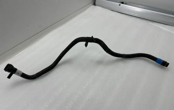 Tesla Model Y Coolant pipe/hose 150472100B