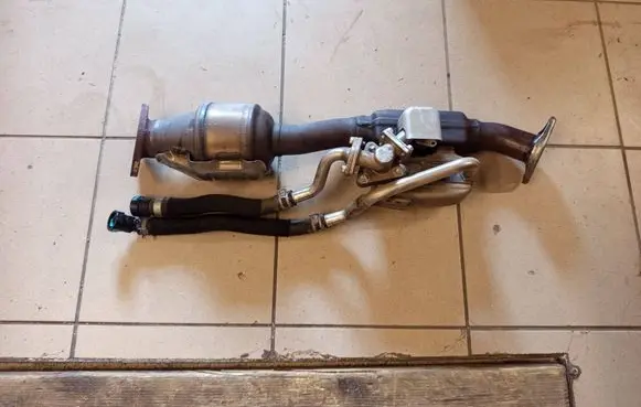 Hyundai Ioniq Catalyst/FAP/DPF particulate filter U03HD0
