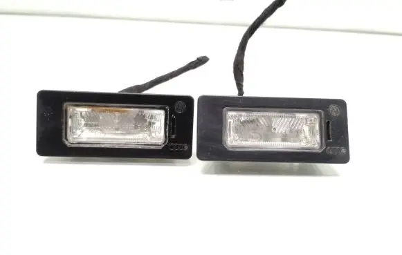 Audi A4 S4 B8 8K Number plate light 8T0943021