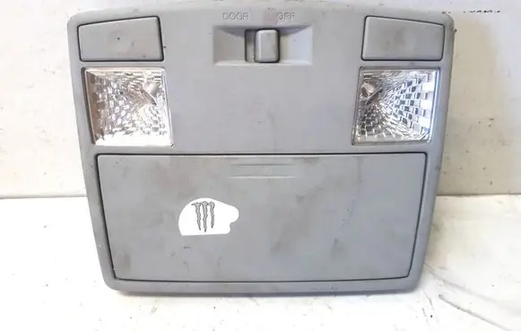 Mazda 5 Front seat light GK2A69970